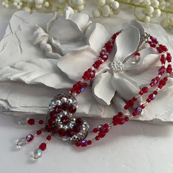 Vintage Heart AB Necklace - Picture 6 of 10